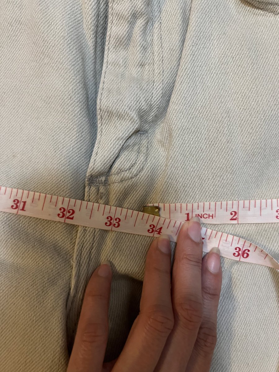 typagurlee's tweet photo. กางเกง wrangler ใส่แบบฟีลเต่อๆค่าา 
80.- รส 

#ส่งต่อกางเกง #ส่งต่อกางเกงยีน #โล๊ะตู้ #ส่งต่อเสื้อผ้ามือสองราคาถูก https://t.co/FPs3a5sgmE