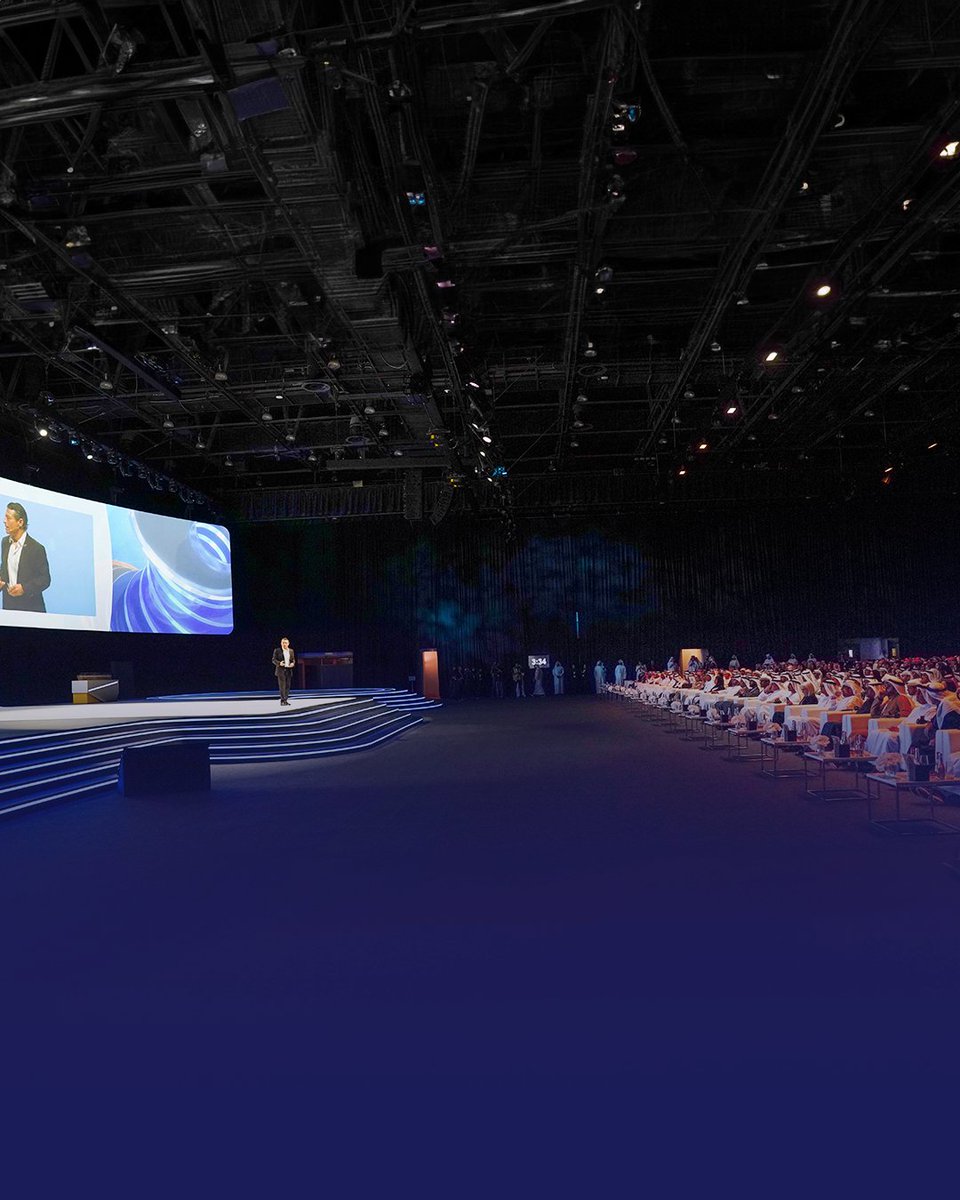 rta_dubai's tweet photo. HE Mattar Al Tayer, Director-General, Chairman of the Board of Executive Directors of RTA, commented that #DIPMF had evolved into a key global event in the agenda of specialised international conference circuit, acclaimed for presenting best practices and fostering innovative solutions in #ProjectManagement. It had also become a global platform for thought leaders within the region to exchange experiences and solutions for city building and infrastructure development to ensure long-term sustainable impacts of projects on society.