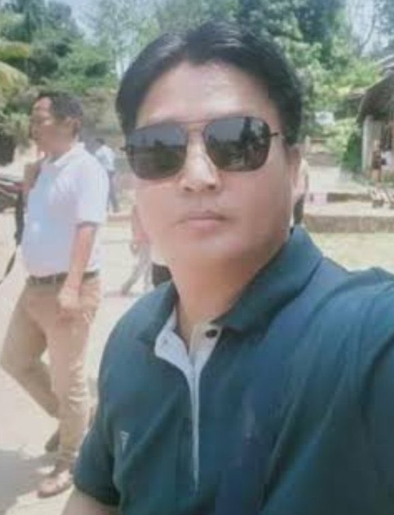 State police in Moreh have arrested Phillips Khongsai, the primary suspect in the death of #Moreh SDPO Chingtham Anand, this evening. 
#Manipur #ManipurCrisis #KukiAtrocities #KukiMilitants #KukiWarCrimes #savemeitei