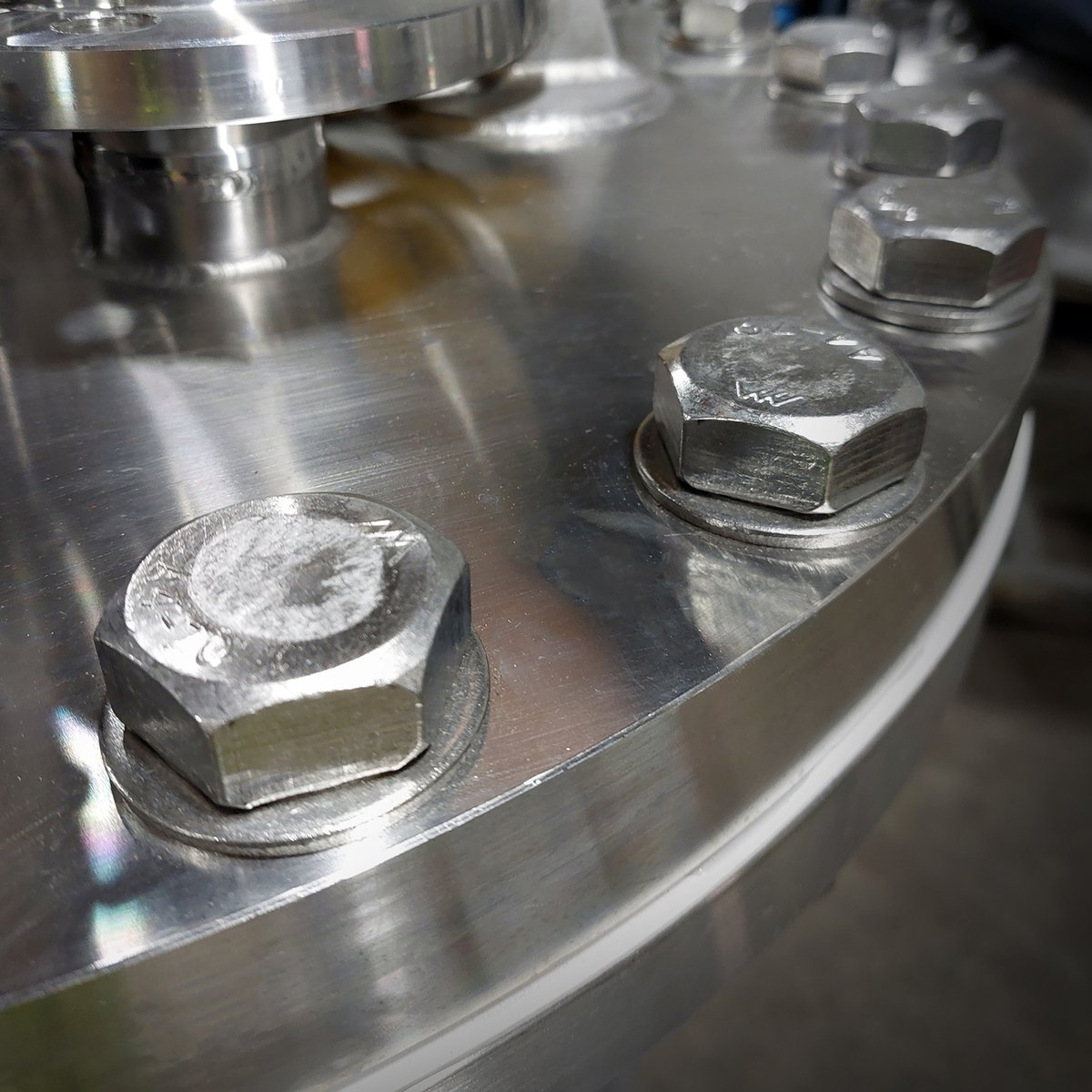 fabdecltd's tweet photo. From Tanks to Tailored Solutions, We've Been Hard at Work Across All Sectors! 

At Fabdec, our stainless steel manufacturing team has been crafting top-notch tanks and bespoke products across every sector!

#manufacturemonday #stainlesssteel #pressurevessels #fabdec #ukmfg https://t.co/dhlYM7C1uf