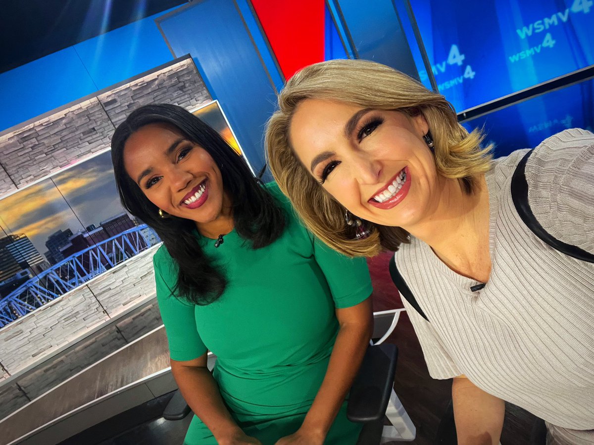 CarleyGordonTBI's tweet photo. First time anchoring with @DledbetterTV and it’s happening on an EPIC snow day. We’ll be on @WSMV for hours making sure you are in the know so you can STAY SAFE! https://t.co/uNYLKBJ8aj