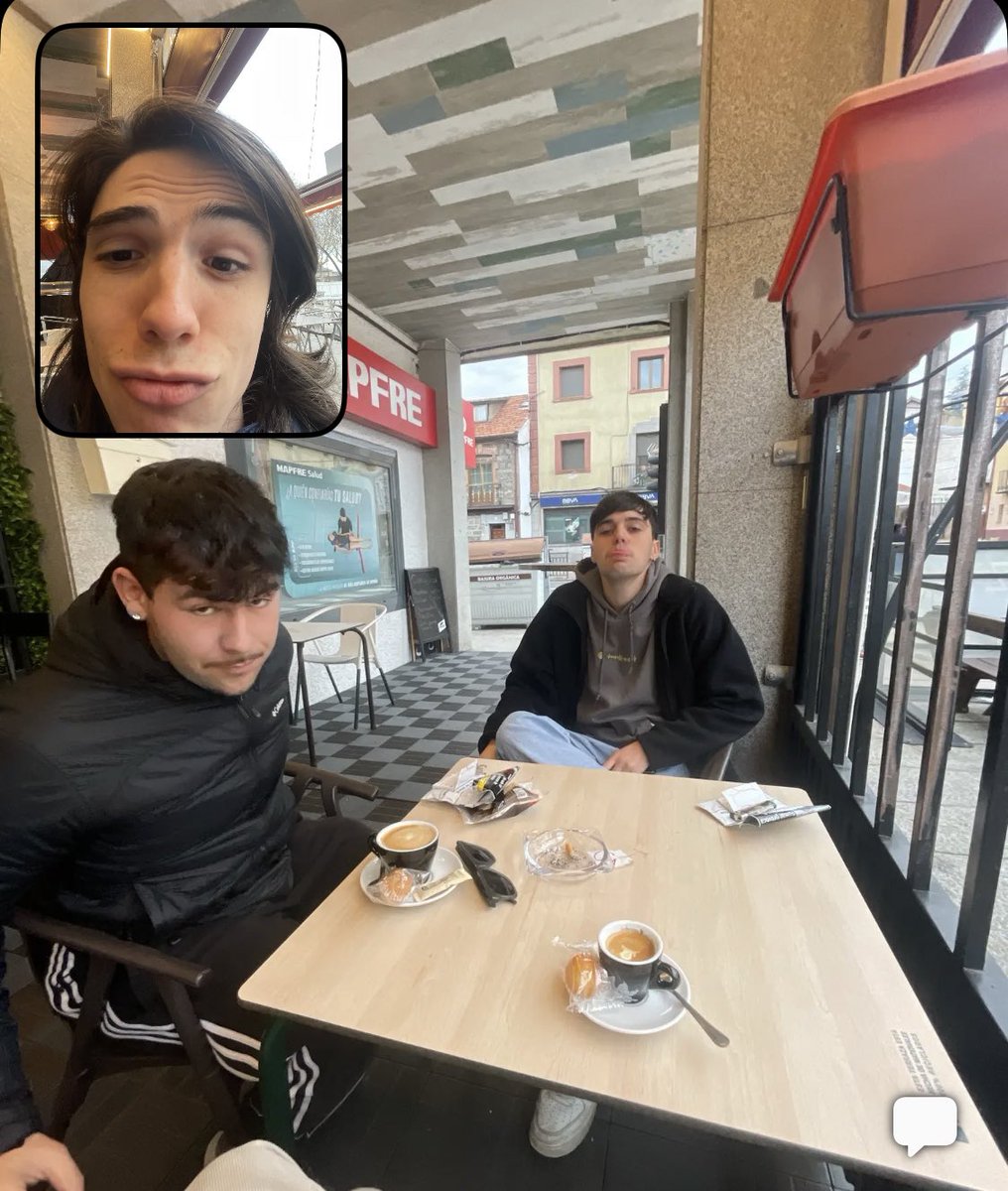 cactus_facultad's tweet photo. familia ya teneis subido el episodio  X después de tanto tiempo. Hablamos del erasmus y otras crisis. Pasad a echarle un ojo que esta biende guapo.
Un saludo🌵❤️

https://t.co/ZA5QCq0zZK https://t.co/FXEnpz0fxb
