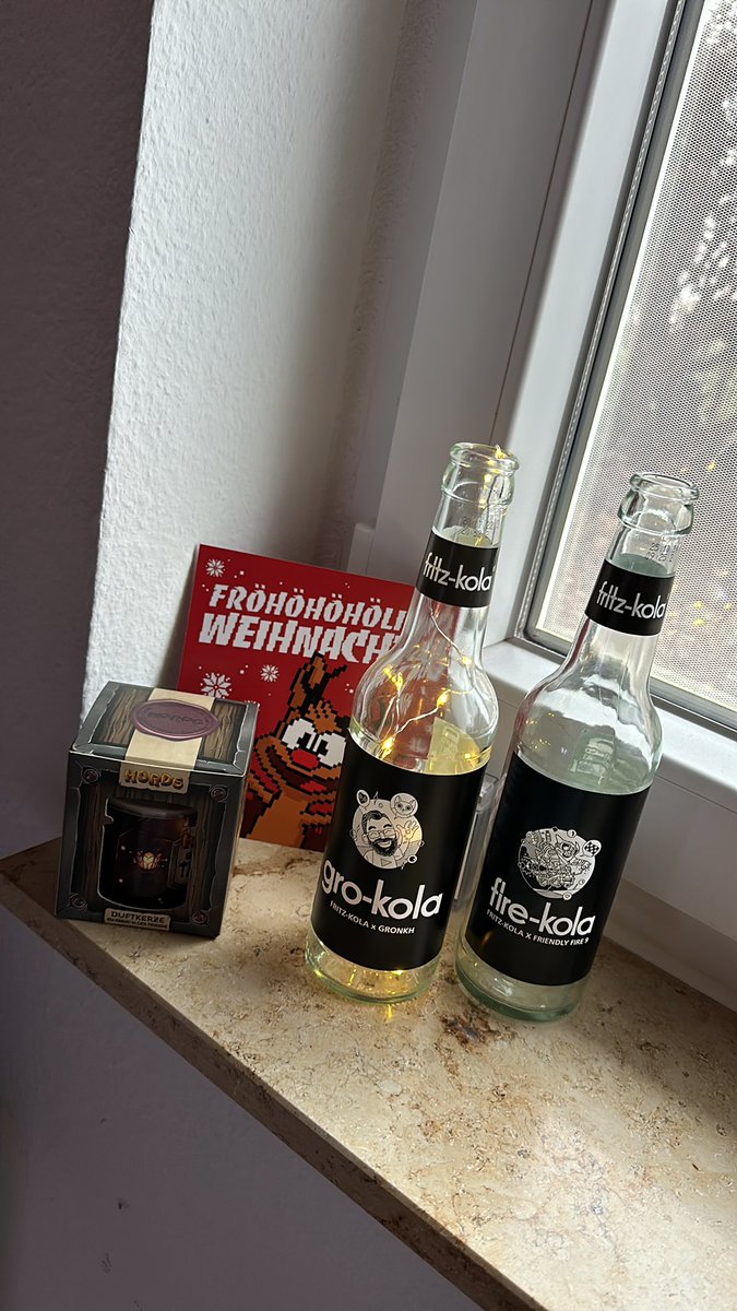 BlueRayHuzky's tweet photo. Es sind auch die kleinen Ecken in meinem Zimmer die erstrahlen 🥰 #GronkhTV #WildeHorde #FriendlyFire9 https://t.co/Z8i6mPAt5b