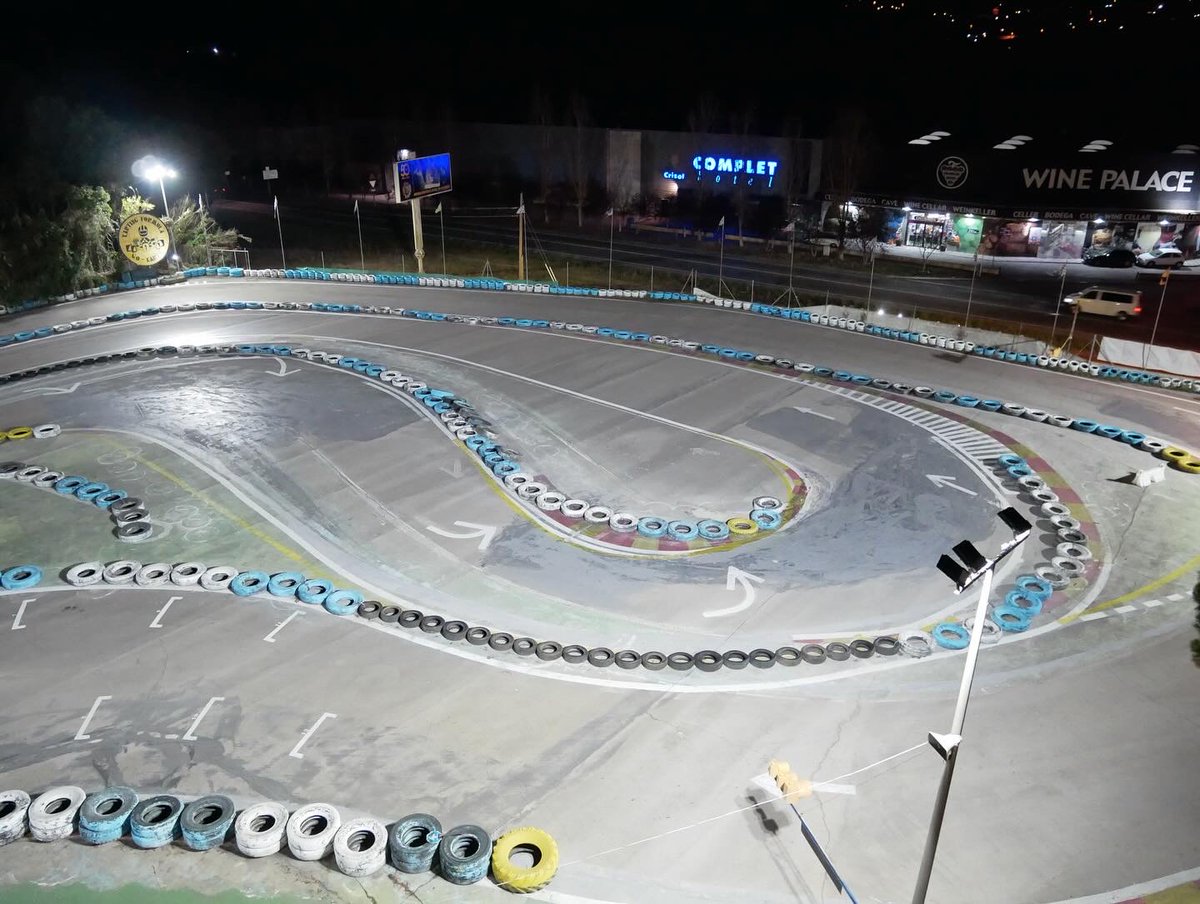 Bifoc LED tweet media