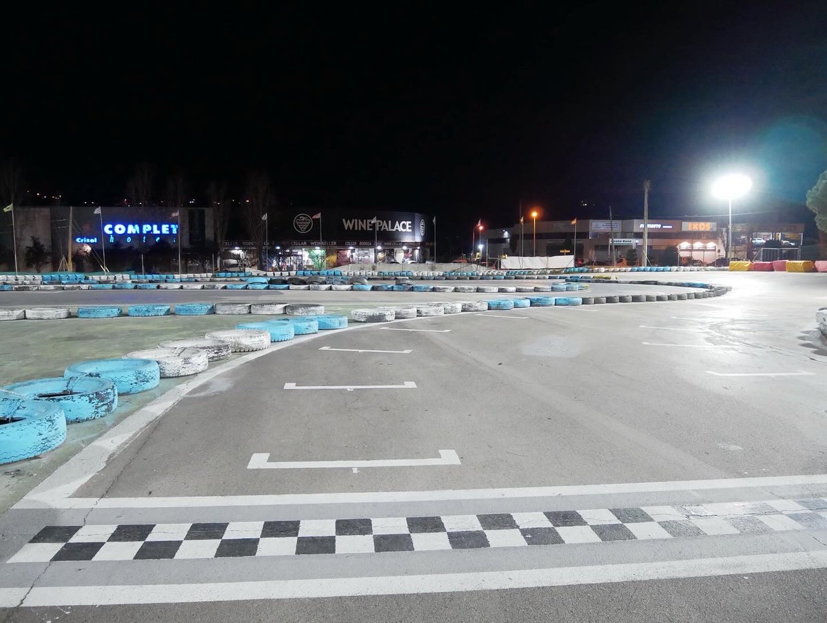 Bifoc LED tweet media