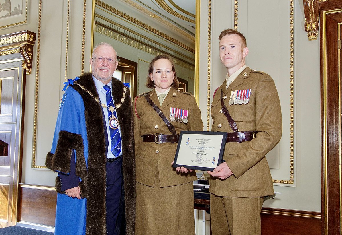 Congratulations to Capt Dan Wall who has been awarded the General Practice Prize as part of the WCEC Military Awards ceremony in London. An outstanding effort from a first rate GDMO in 21 MMR. Well done.
