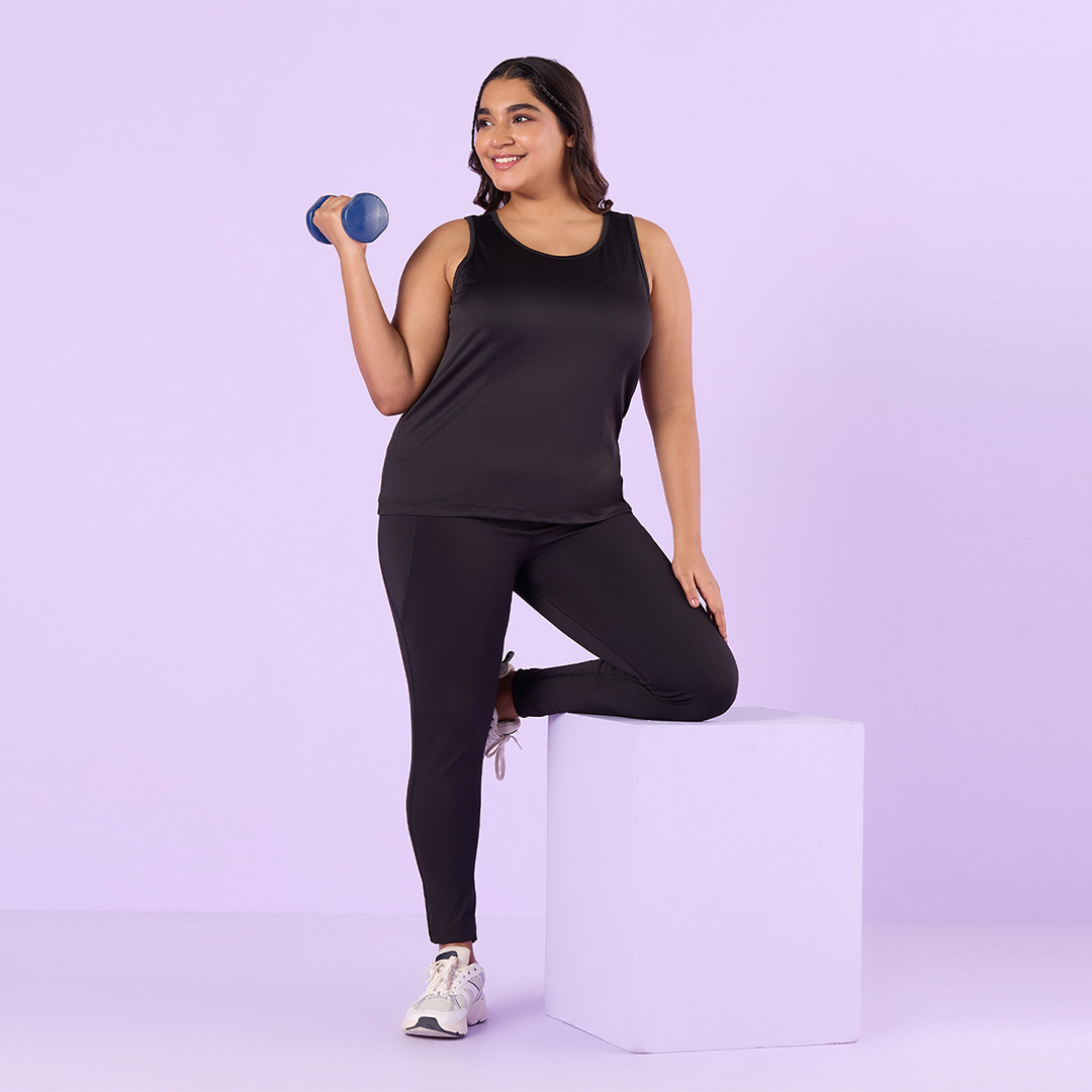 BigHello_'s tweet photo. Change your workout game with the Air Lift Tank Top from Big Hello! Designed for active souls, it lets you breathe freely, move boldly, and conquer limitlessly. 🏋️‍♀️✨
#BigHello #AirLift #FitnessWear #ActiveWear #PlusSizeFashion #PlusSizeFitnessWear #PlusSizeActiveWear https://t.co/0LIVyTie0q
