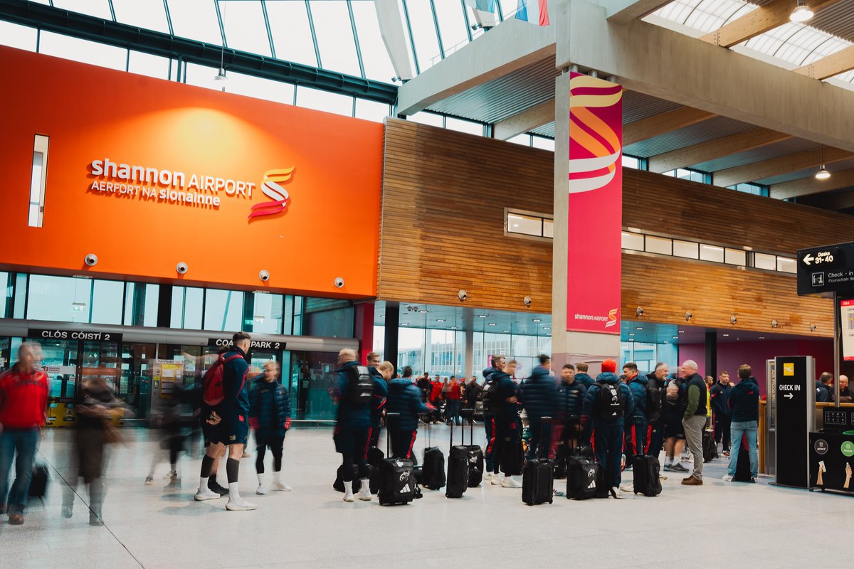 SNNAirportGroup's tweet image. #NEWS

@ShannonAirport had a strong growth surge in 2023 with 1.958 million passengers welcomed to the airport, a 29 per cent increase on 2022 activity.

This strong performance saw the airport achieve its highest passenger numbers since 2009✈️

Read more: bit.ly/3HhzBZN