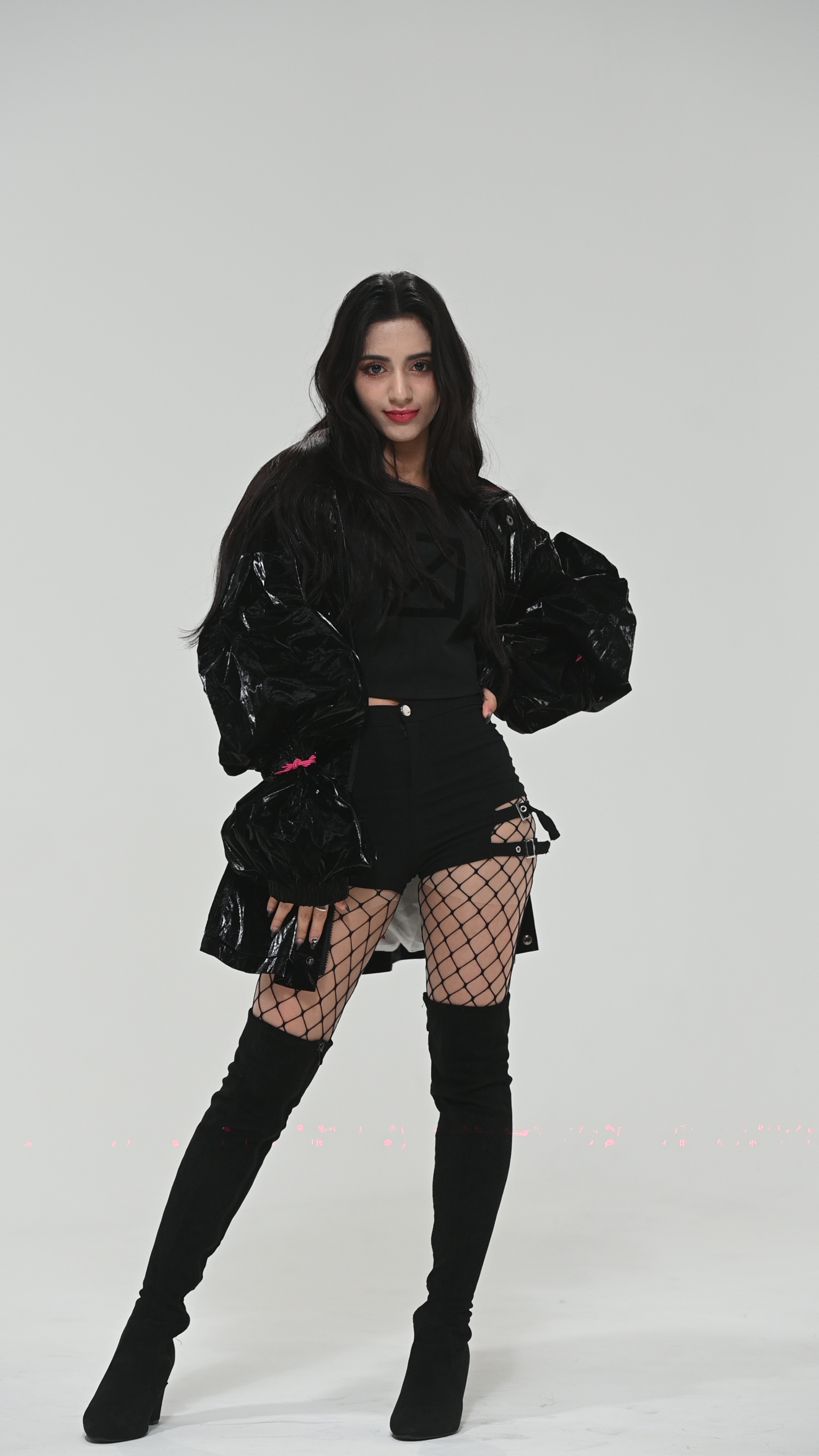 GD4boPkasAAosDM?format=jpg&name=4096x4096