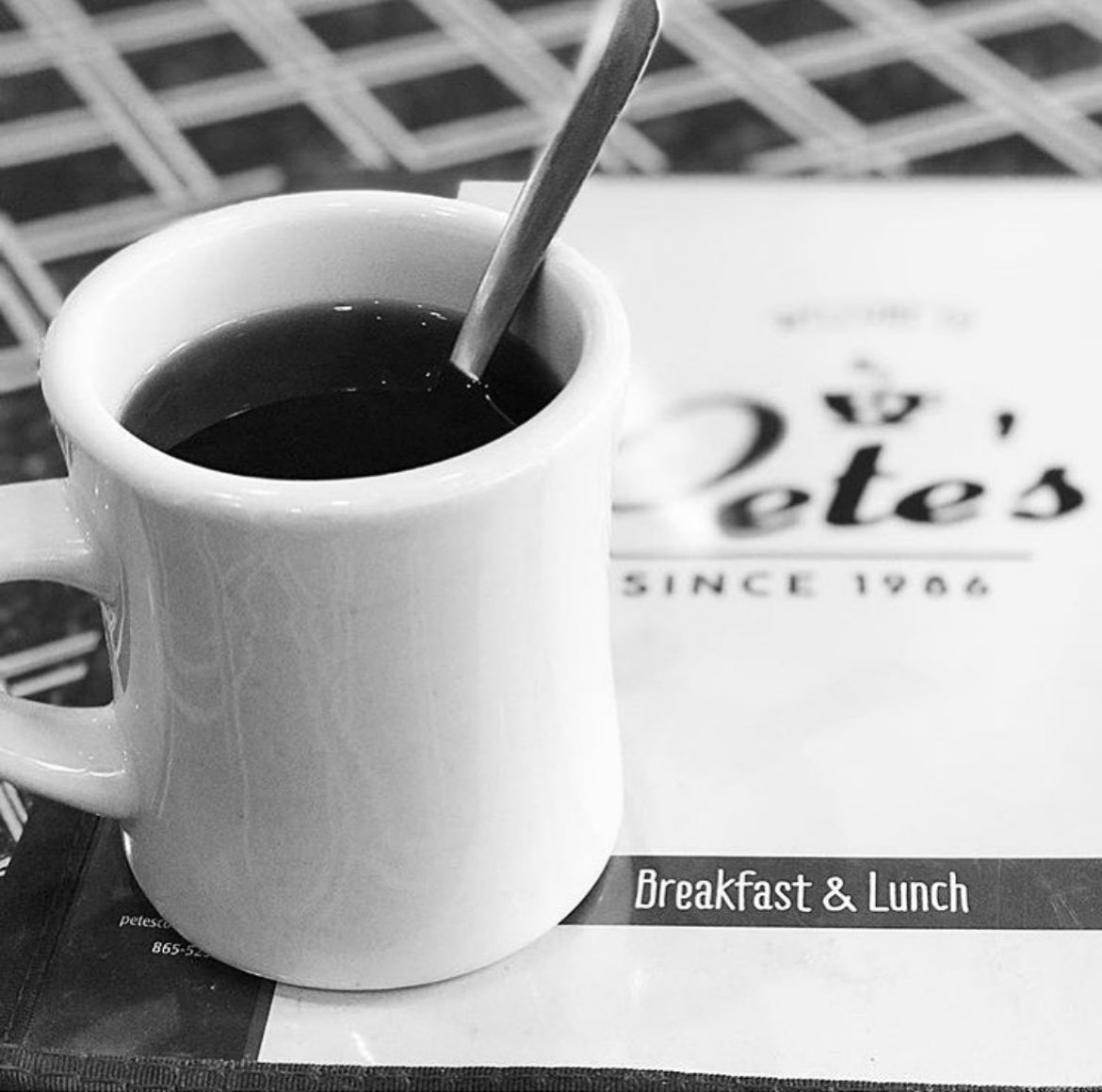 PetesKnox's tweet photo. We are OPEN! See y’all soon! 
#petespics #petesknox https://t.co/pZeZfDee3S