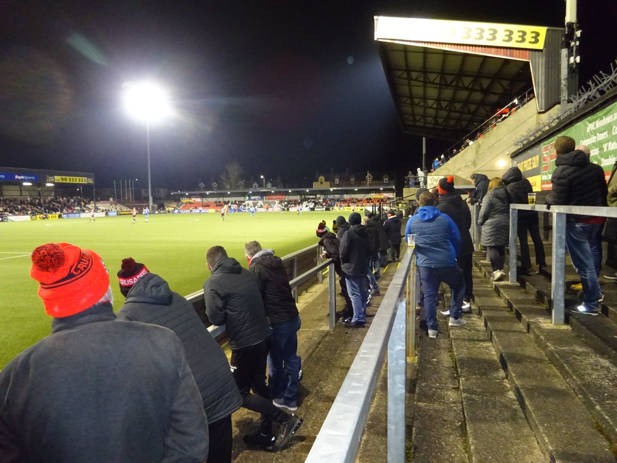 DreadHops's tweet photo. 12/01/24 Seaview, Belfast, N Ireland
@CrusadersFC 0 v 2
@larnefc
@OfficialNIFL Premiership
Entry: £13 Att. 2,747 A lovely evening under the lights in North Belfast. A great compact ground with an alarmingly steep elevated stand. #groundhopping #nonleaguecrowds #footballgrounds https://t.co/e46A0GPyoV