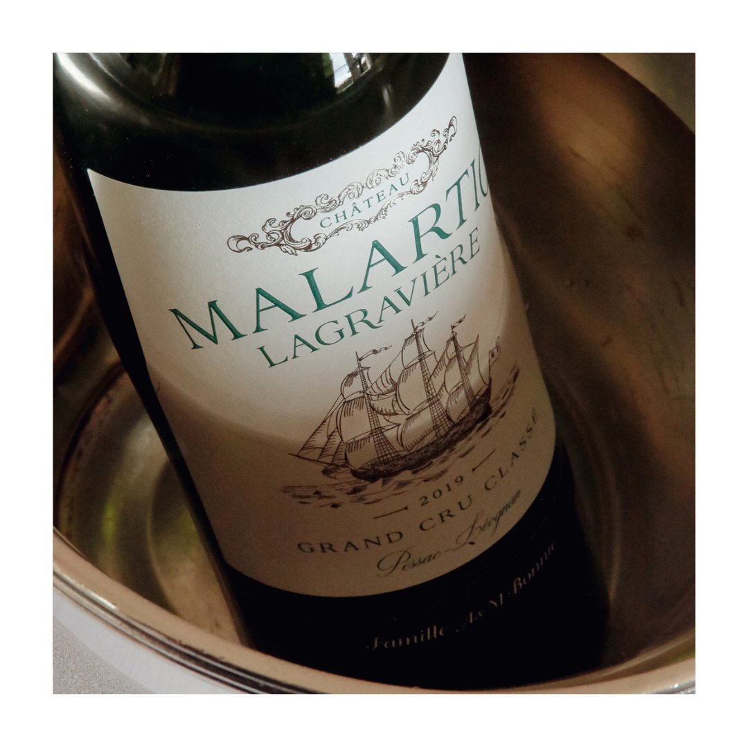 MalarticLagrav's tweet photo. Happy Monday ! ✨⭐
#malarticlagraviere #whitewine #malarticblanc #winelover #mondayatwork #happymonday #pessacleognan #famillebonnie https://t.co/XkD5HwNuOj