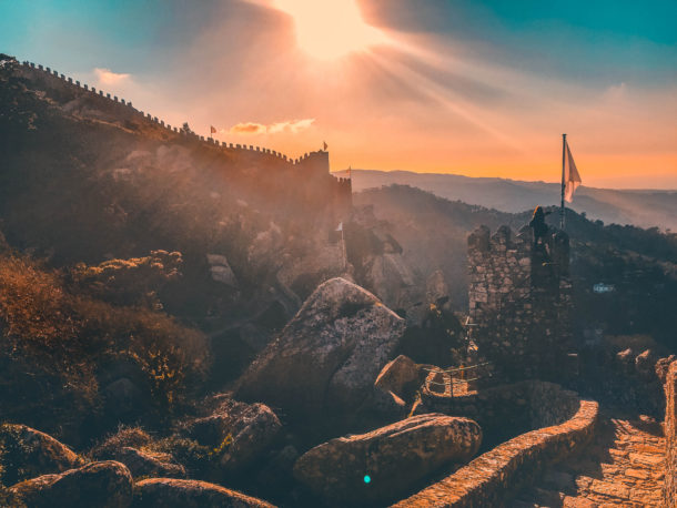 SintraExplorers's tweet photo. Good morning #Sintra! Good morning #World! Wish you all a #HappyMonday. 

Plan your trip to #Sintra #Portugal for #Spring or #Summer2024

#Trip #Travel #Travelling #Adventuretime #Castle #Fairytail #History #Loveoftravel #bucketlist #relaxation https://t.co/fCzhETZ3TX