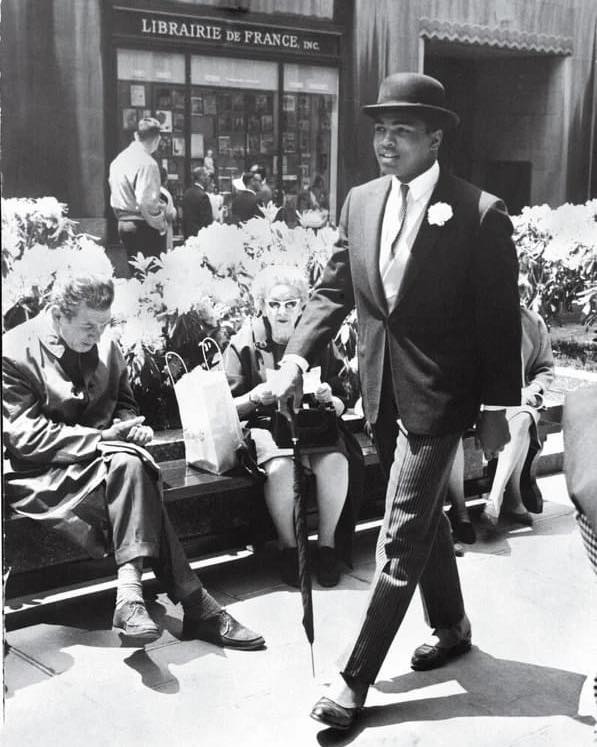 Muhammad Ali in New York. (1963)