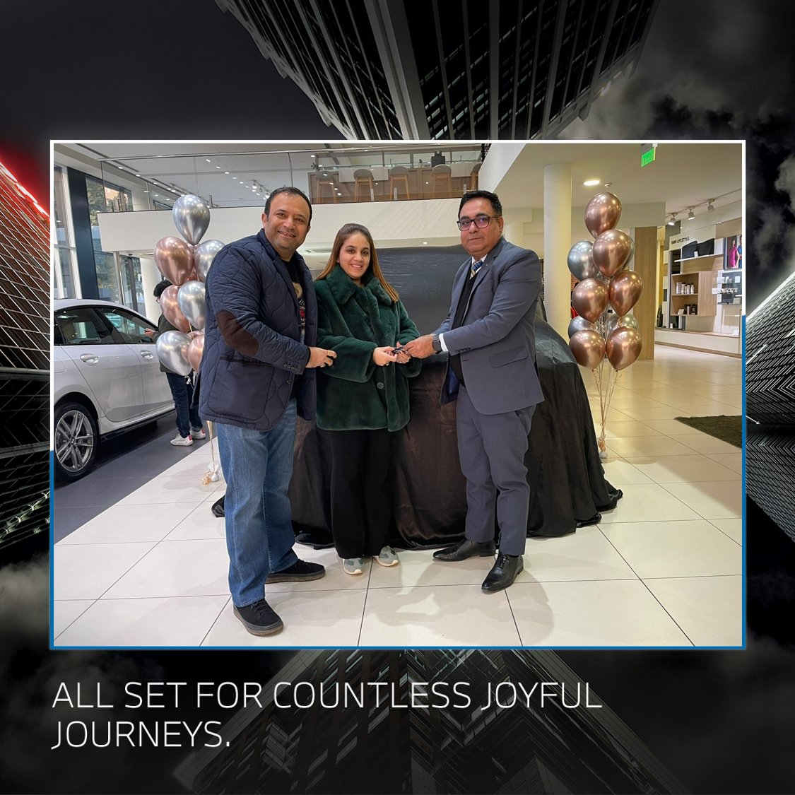 BMWKrishnaAuto's tweet photo. Welcome to Forwardism.
Congratulations to Mr. Sanjay Bhola and family on their new BMW X7. Welcome to the ever-growing family of BMW.
#ThisIsForwardism #TheNewX7 https://t.co/AqAoxQJa6t