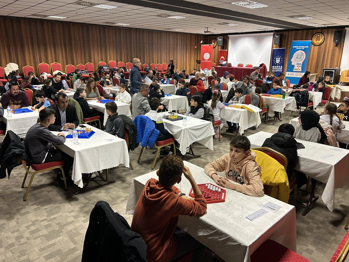 BursaBTM's tweet photo. 🧠 Akıl ve Zeka Oyunları Finali Başladı! 🏆 3 gün sürecek nefes kesen finallerde zihinler kıyasıya yarışacak. 🚀Bu heyecan dolu yarışmaya katılım sağlayan tüm öğrencilerimize başarılar dileriz. 🌟

#AkılMaratonu #FinalHeyecanı #ZekaSavaşı
#AkılZekaFinal2024 #ZekaOyunları https://t.co/remD9hoEcz
