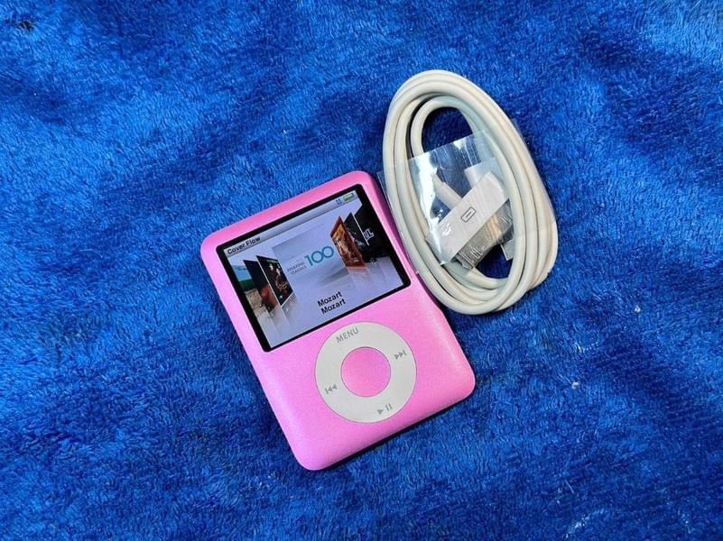2006cpn's tweet photo. 1700รส 8 gb สภาพใหม่มากๆค่ะ แถส เคส กับ สายชาร์จ

#ipod #ipodnano3 #ipodtouch5 #music #appleipod #ไอพอด #ไอพอดทัช5 #ไอพอดนาโน3 #ขายไอพอด #ขายipod #ipod #ipodclassic #ipodtouch #ไอพอด #ipod #ipodnano #ipodnano3 #ไอพอด #ไอพอดนาโน #ไอพอดมือสอง #ipodtouch2 #iPhone #ไอโฟนมือสองราคาถูก https://t.co/4xMdW92rDu