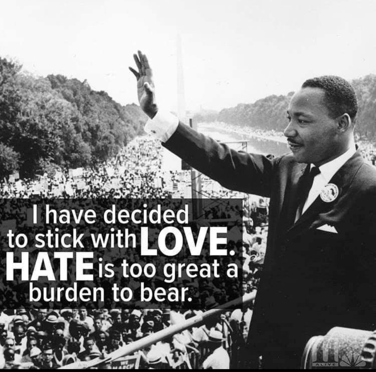 CrabShackTybee's tweet photo. ☮️ Today, we honor a man that changed American History, Martin Luther King, Jr.
💜 is the only answer.

 #americanhistory #love #mlkday #peace https://t.co/WHneL79ypU
