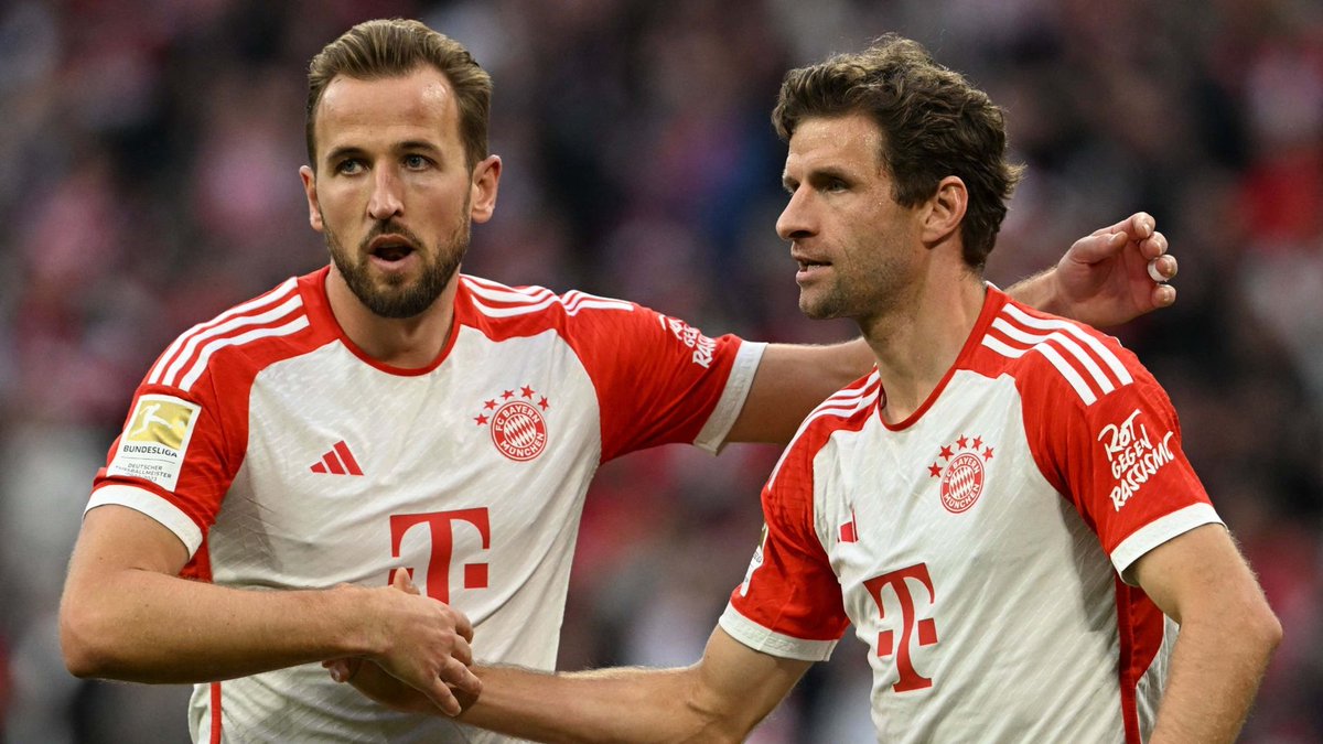 Thomas Müller says Harry Kane is the best striker in the world: 'Who else do we have as competitors? Erling Haaland is of course great too, but they are different types of players. For me, Harry is at the top of the current strikers Harry is a pure footballer. He understands the