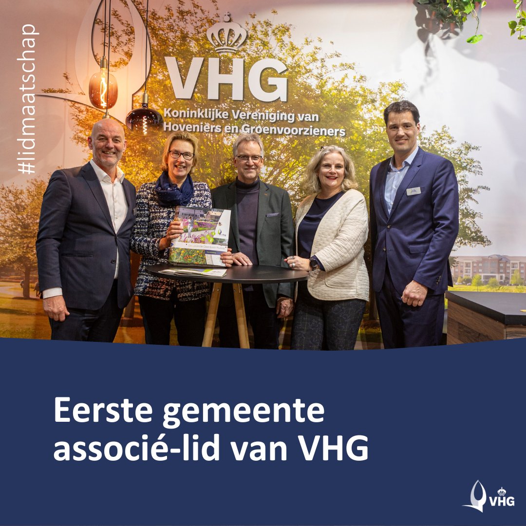 GroenOndernemen's tweet image. De Fryske Marren is de eerste gemeente die zich als associé-lid heeft aangesloten bij koninklijke VHG. Een stap die meer samenwerking en kennisdeling stimuleert. Samen sterk voor een groener Nederland! Meer: vhg.org/ondernemer/nie…

#VHG #associelid #fryskemarren #samenwerking