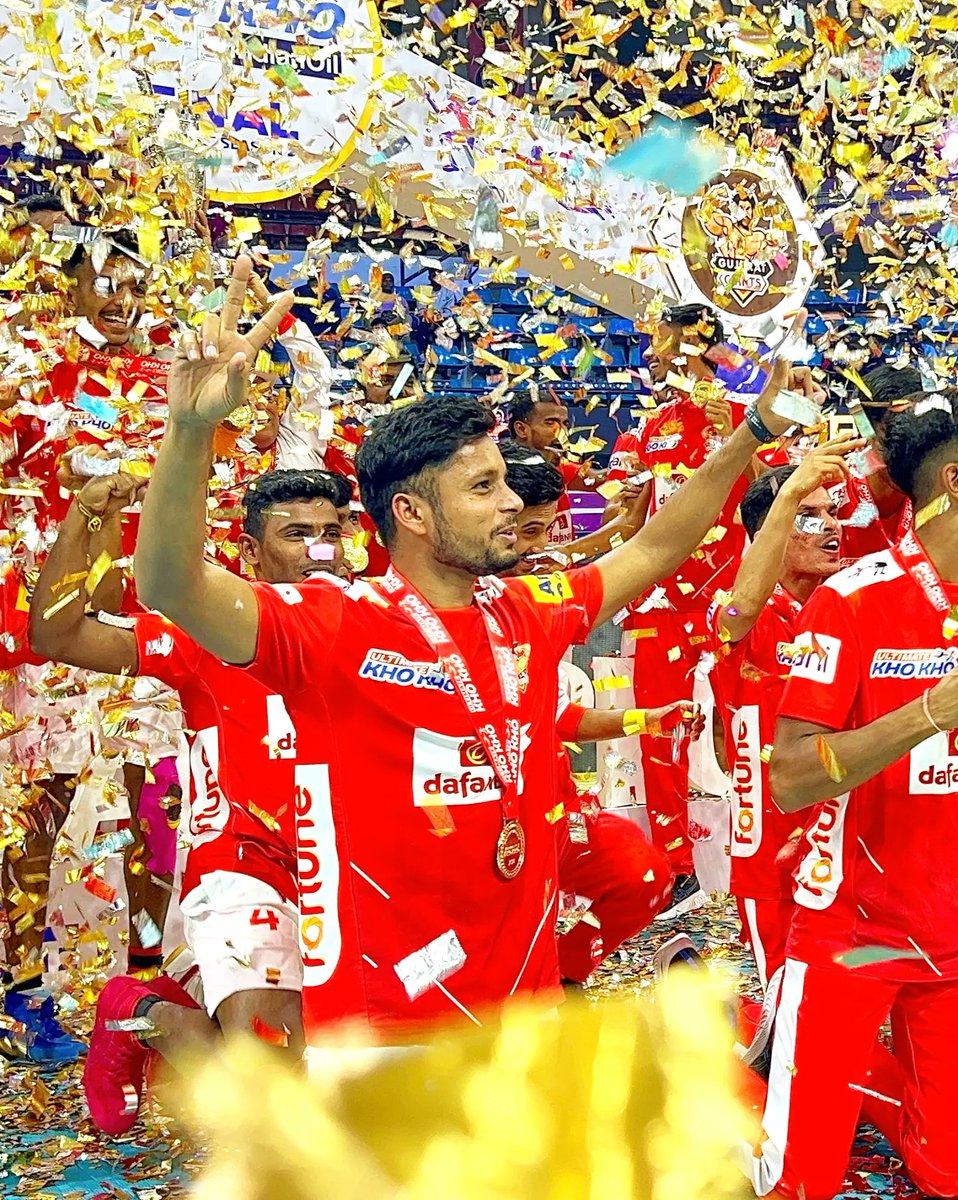 ViNU__0110's tweet photo. Ultimate Kho Kho Season 2 Championship 2023 🏆🥇
@GiantsKho @ultimatekhokho @GujaratGiants
:
:
#ultimatekhokholeague #KhoKho #garjegagujarat #indiamaarchalaang #abkhohoga #KhoKhoLover #cuttack #Odisha https://t.co/SxDMOGdmxl