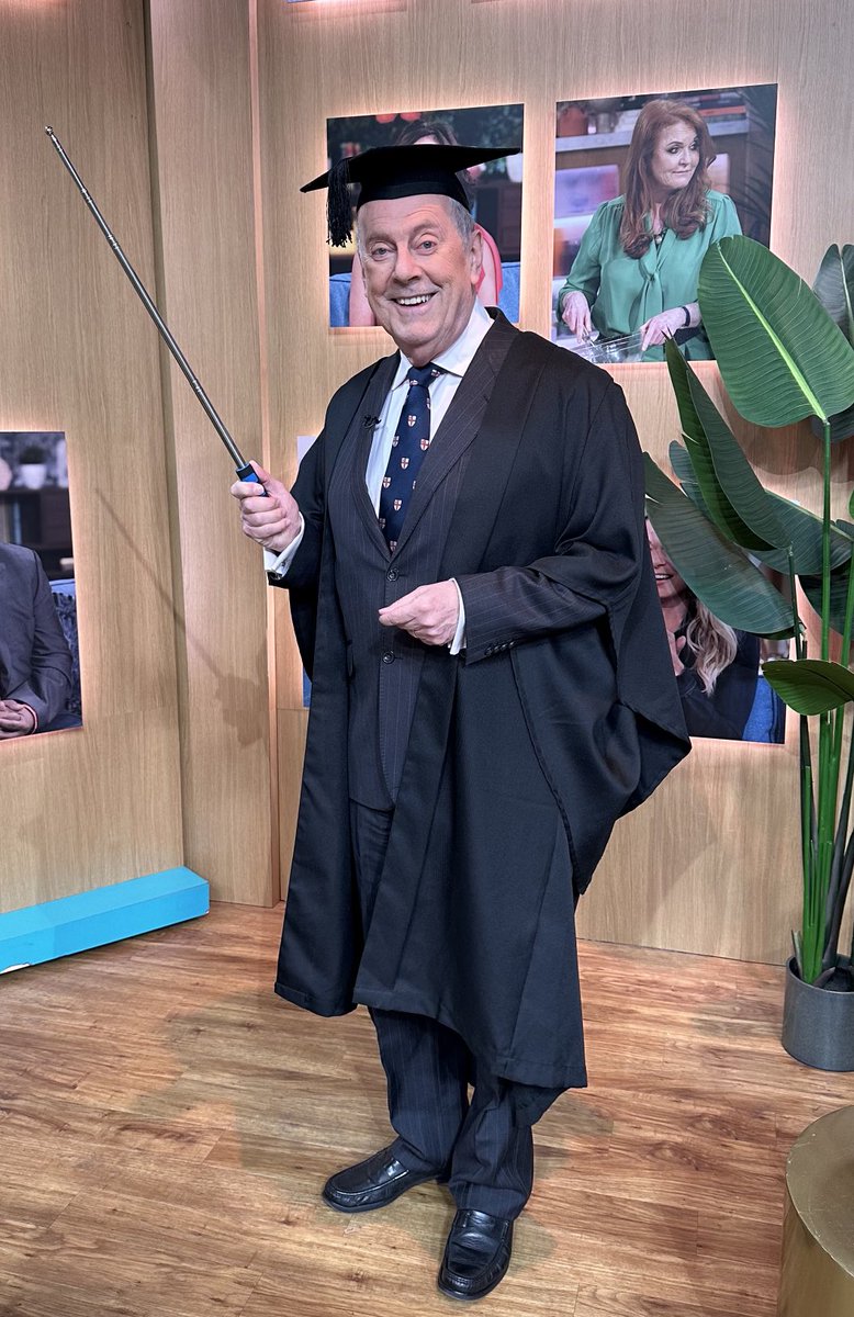 Gyles Brandreth tweet media