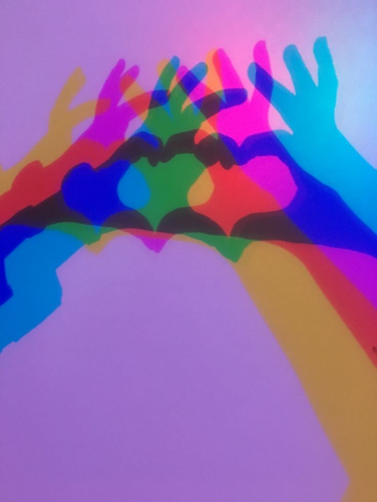 GenimKing's tweet photo. I got no gems but damn the rainbow is right https://t.co/bDbvOQKKBF