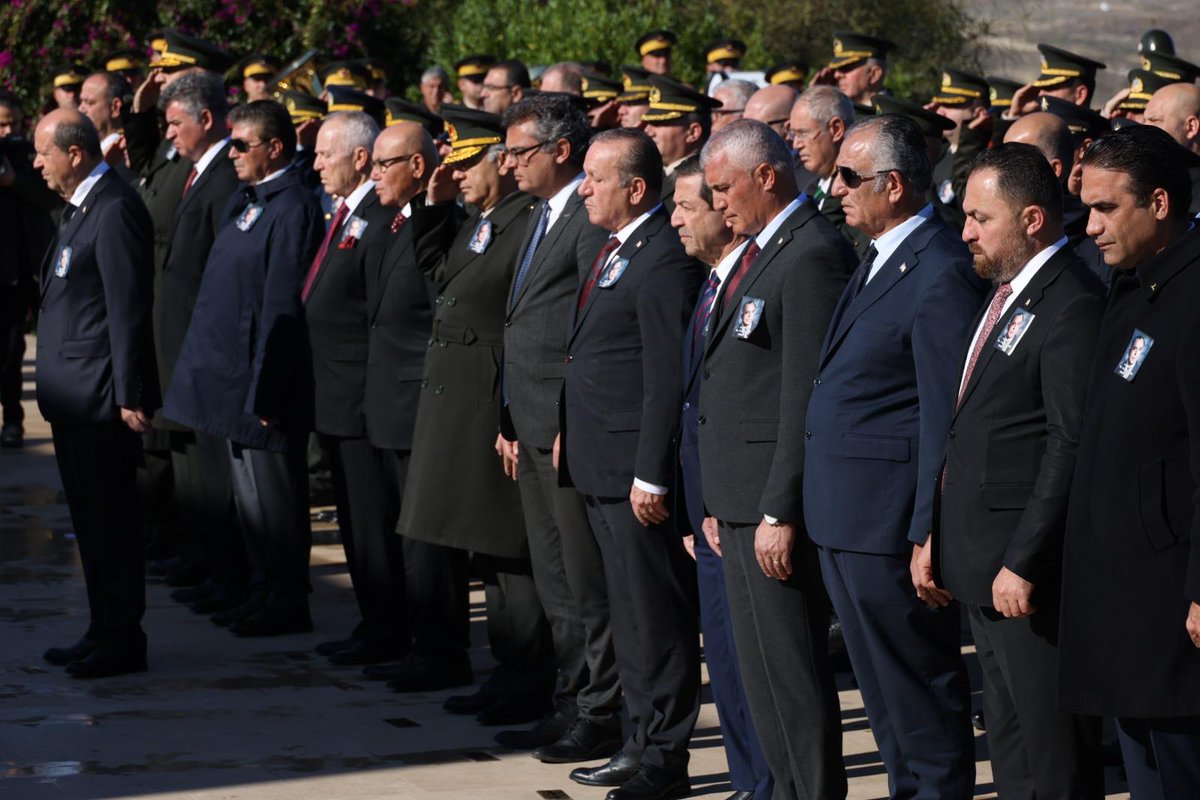 Başbakan Yardımcısı, Turizm, Kültür, Gençlik ve Çevre Bakanı Fikri Ataoğlu Özgürlük Mücadelesi Lideri Dr. Fazıl Küçük'ün 40’ıncı ölüm yıldönümü nedeniyle, Anıt Tepe'de düzenlenen Anma törenine katıldı...