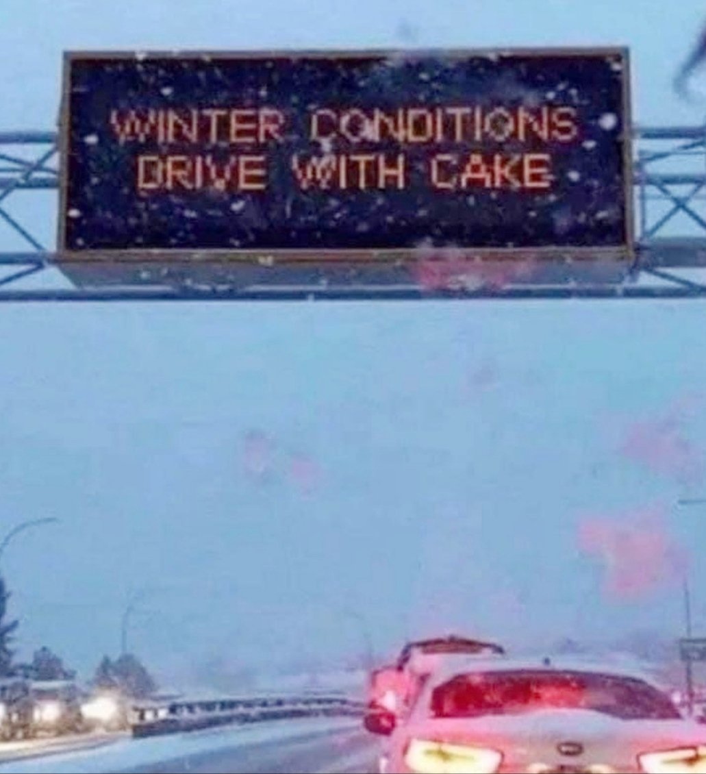 JoeRemruata's tweet photo. Yes, drive with a fucking cake! 🎂
#WinterRocks https://t.co/ThAz3PHovk