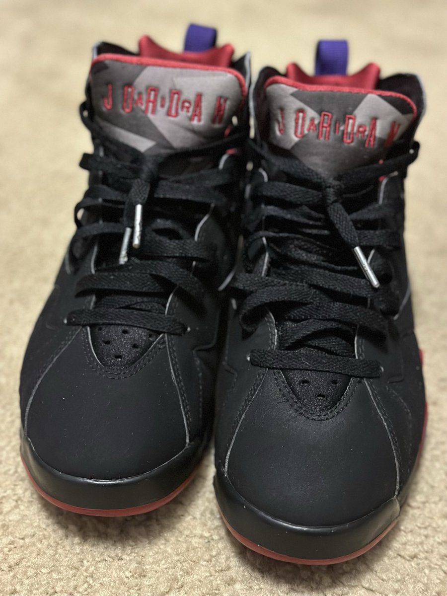 spicedafari1's tweet photo. @Nike @Jumpman23 we need these back 👐🏾😎🔥🔥🔥 https://t.co/iad6emkhLz