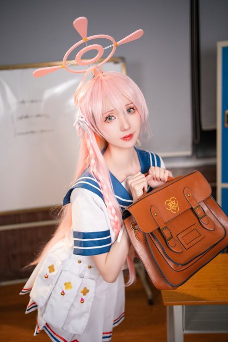 Twitterのコスプレ画像15