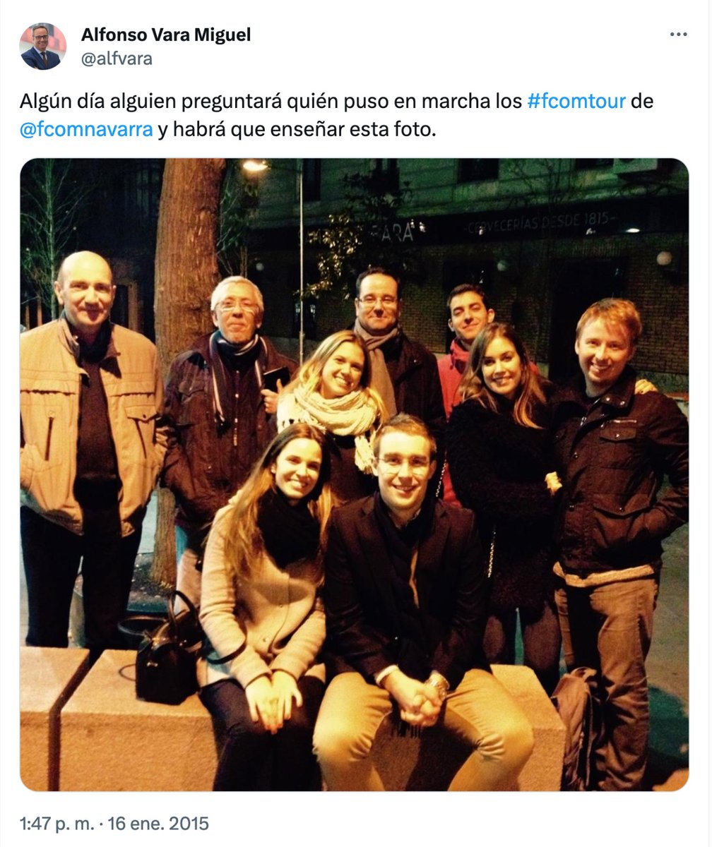 Hace diez años un grupo de alumnos de <a href="/fcomunav/">fcomunav</a> liderados por su entonces delegado, Julio Wais, retomó una vieja iniciativa: ir a Madrid a visitar medios de comunicación, agencias, consultoras. Nacía así el #fcomtour o #fcomtourunav.