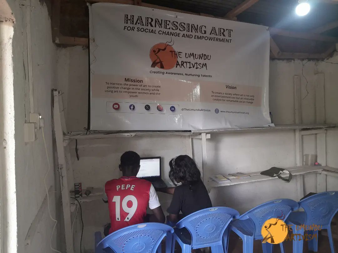 umunduartivism's tweet photo. Week 2. 15/1/2024: Digital literacy training amongst women and youth for self-reliance. 

#DigitalLiteracy #DigitalSkills #DigitalArt https://t.co/eiexkoix40