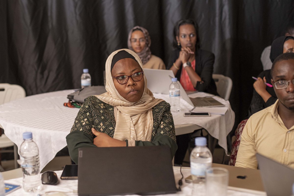 Ciichin_SeekIn's tweet photo. Thrilled to kick off the First Cohort of our Research Bootcamp, reaffirming our dedication to advancing health research capabilities in @Rwanda. Collaborating and learning together on Day 1 – the journey has just begun! #ResearchBootcamp #HealthInnovation #Researchexcellence https://t.co/5KhQFvMqyE