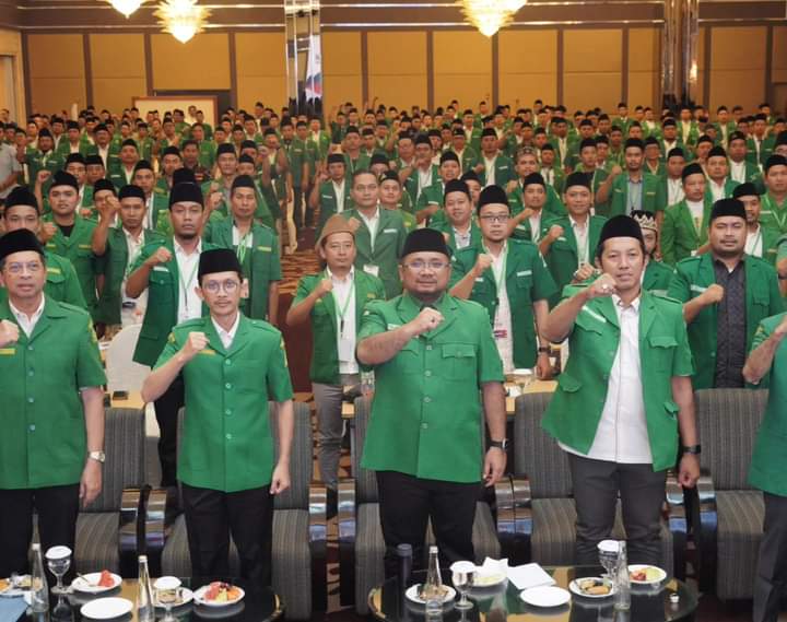 ma2nwedung's tweet photo. Selamat dan Sukses
Pra Konggres XVI GP Ansor Zona 2 di Surabaya
15-16 Januari 2024
@addtaufiq
@amrudinnejad_
@toev_612
#AnsorSatuKomando https://t.co/ENN7fJmBgF