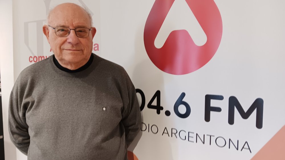 radioargentona's tweet photo. Antoni Segarra (Unitat): 'Els grans projectes, com la Biblioteca i la Velcro, no es duran a terme en aquest mandat'.
🔗 https://t.co/XRaYHGYToD https://t.co/WaJwFOLAII