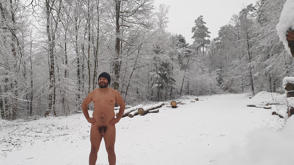 Naked Kevin tweet media
