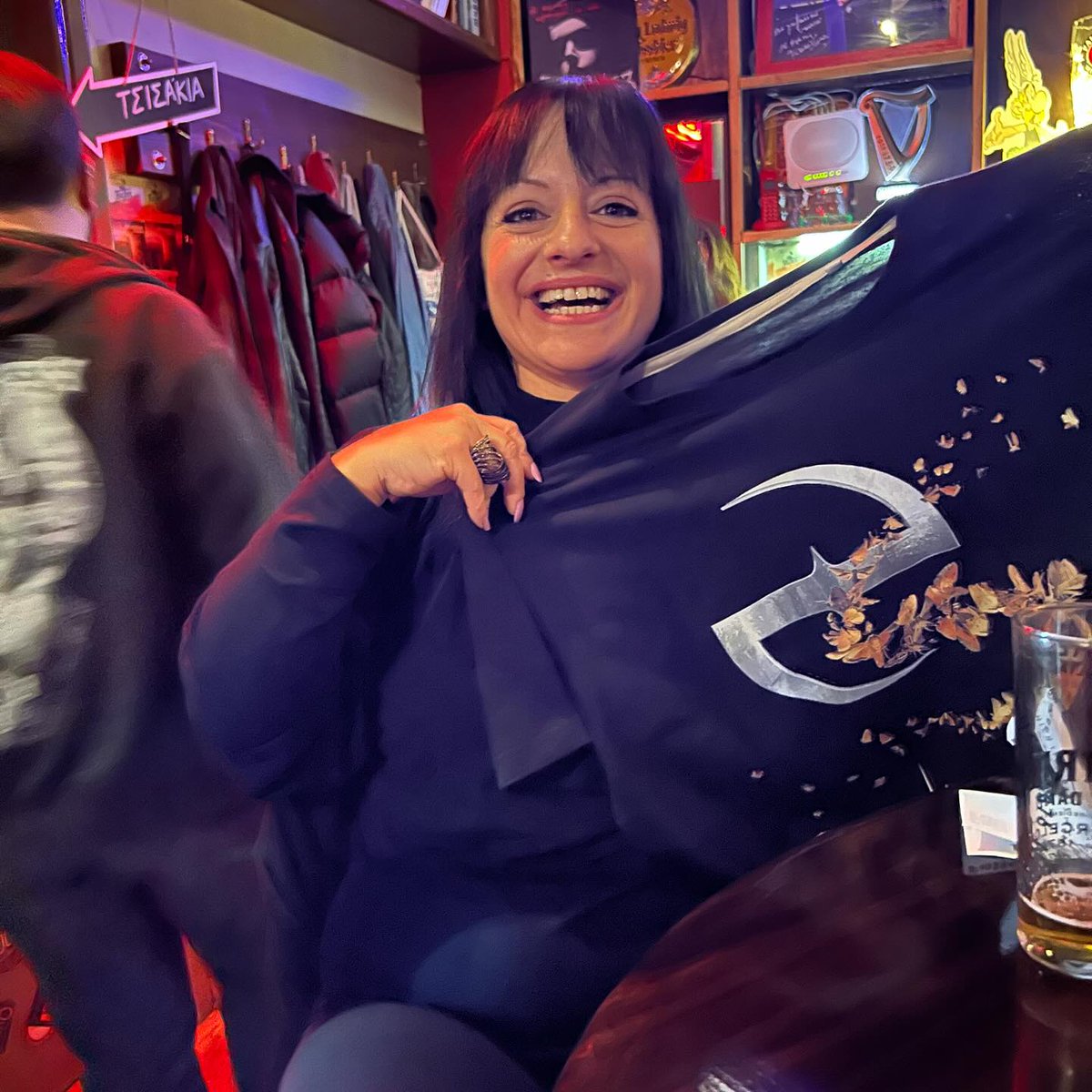EvanescenceG's tweet photo. We had an @evanescence Fallen 20th Anniversary celebration yesterday night, at Galatiko Chorio Beer Hall in Chalkida city! We had a great time with the best music! @AmyLeeEV #Fallen20thAnniversary #Greece 🤟💙 https://t.co/xHxfM2GQnN