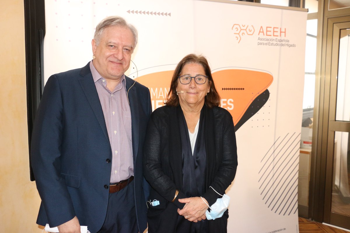🩺Los Dres. <a href="/rabataller/">Ramon Bataller</a> <a href="/hospitalclinic/">Hospital Clínic</a>  y <a href="/Mariabutif/">Maria Buti</a> <a href="/vallhebron/">Vall d'Hebron</a>  son los coordinadores de la #SemanaHepatoCatalunya, que cuenta con un agenda de acciones muy 🔝.
#livertwitter