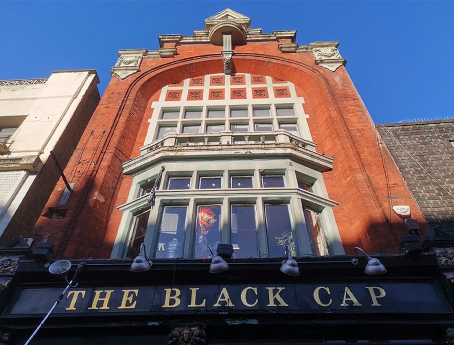 🎩Exciting news on the iconic The Black Cap🎉 Plans for reopening The Black Cap are very much underway & it's thrilling to see the news officially shared! More info at forumplus.org.uk/news-item/the-… #theblackcap #wearetheblackcap #wemakecamden #wemakecamdenproud #lgbtcamden