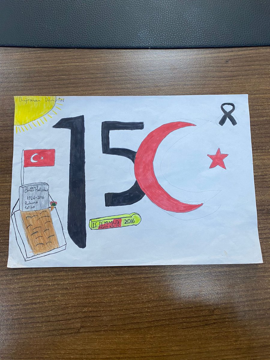 KoseSehit's tweet photo. 15 Temmuz Demokrasi Zaferi ve Şehitleri Anma Günü için yapılmış olan duvar gazetesi, öğrencilerimiz ve öğretmenlerimizin katkıları ile hazırlanmıştır. https://t.co/MXLnuqQc3U