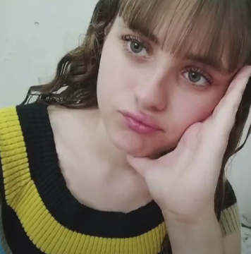 BÚSQUEDA #URGENTE , SE ACTIVÓ ALERTA SOFÍA !!!🆘PEDIMOS MÁXIMA DIFUSIÓN 🙏
Ángela Lucía Santi tiene 14 años, desapareció el 8/1 en San Martín, Buenos Aires. Fue vista por última vez en Palermo #CABA Tarjeta SUBE activada colectivo 152. Avisar ☎️ 911
También alerta zona Abasto🙏