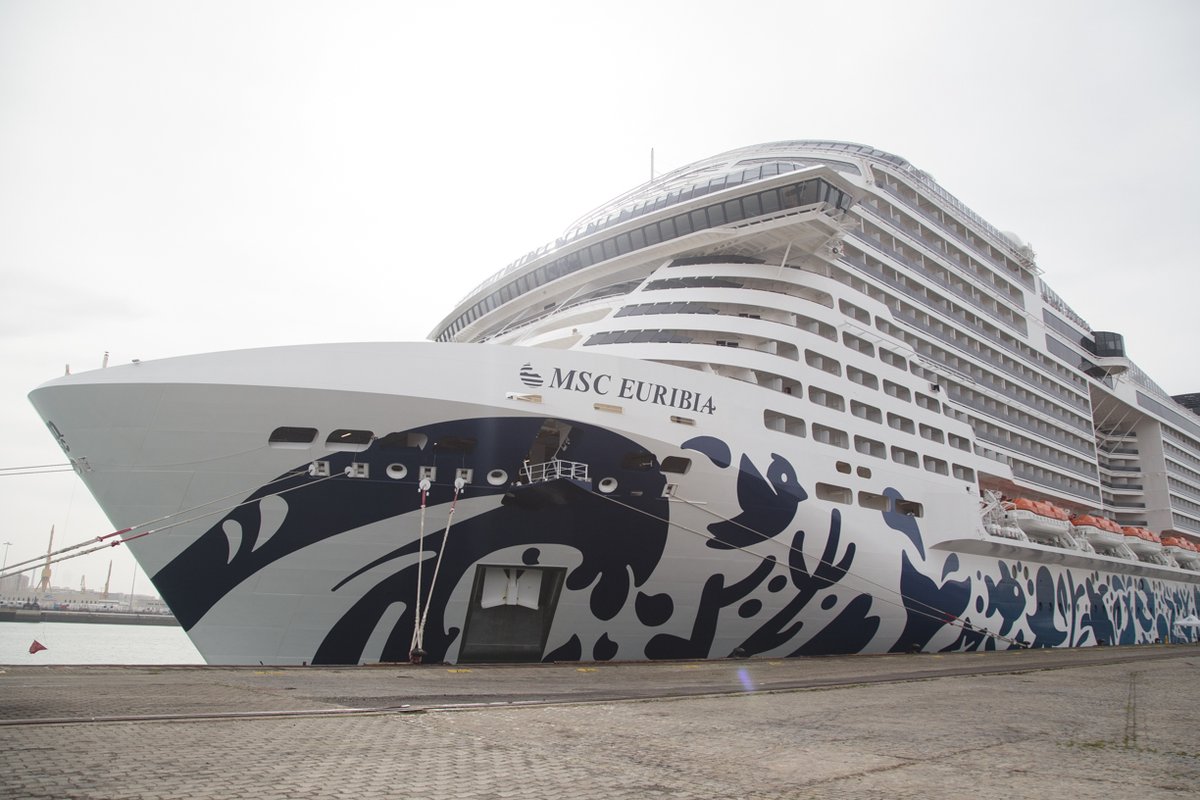 puertodecadiz's tweet image. El crucero MSC EURIBIA llegar por primera vez a nuestro puerto.

Bienvenidos a #Cádiz

#MSCEuribia MSC Cruises #cruceros #cruiseship #mundoports #shipimages