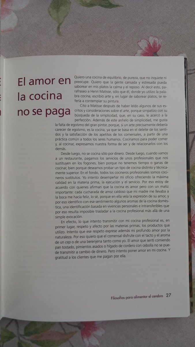 PepGranellTrave's tweet photo. Imprescindible lectura. Cuanta razón en un sólo libro redeuuuuu🤣👇👀
#libros #lectivas #lecturas #librosdecocina #cocina #cuisine #chef #cocinero #restaurante #gastrolovers #gastronomia #comer #Recetas #cuiners #BuenasTardes https://t.co/qlex0IYfrR