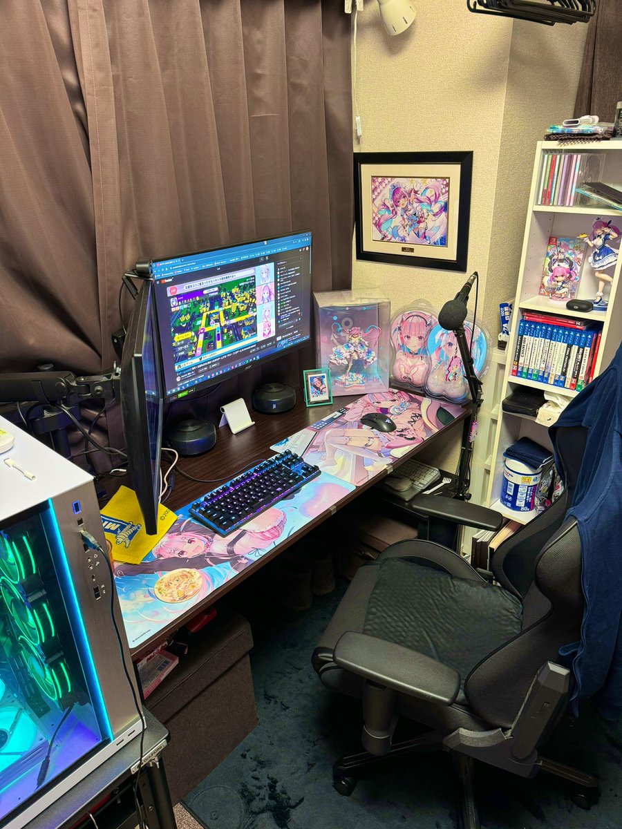 MTomatoooo's tweet photo. 模様替え終わった！
コチラが現在のPC周りです
【令和最新版】です https://t.co/NjFLdzwXwZ