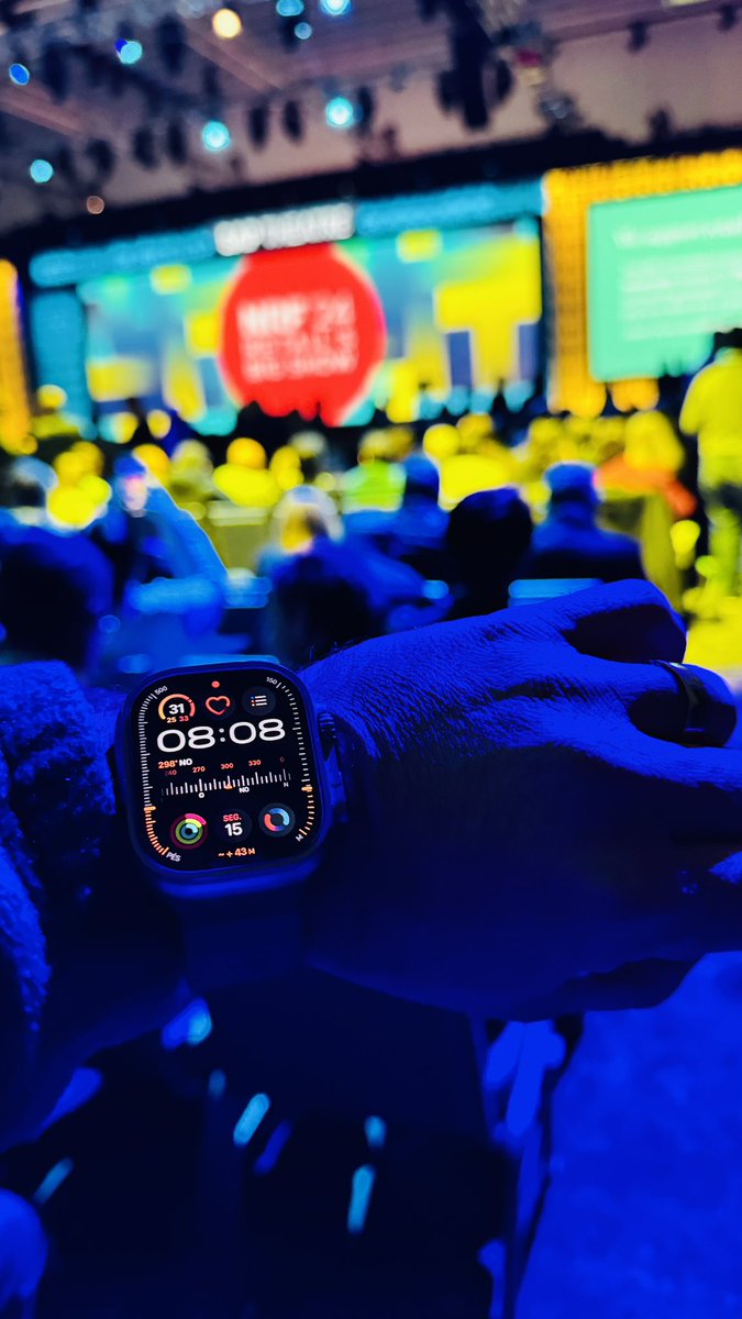 Auditório lotado para a primeira palestra do dia com o Magic Johnson 🏀

#NRF2024 #NRF