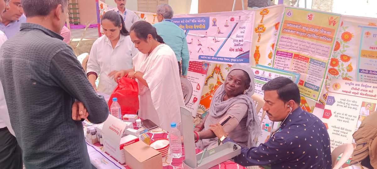 THORAJULA's tweet photo. #Health Screening Camp At Mandal Village For #PVTGs
>#PMJAY &amp; #ABHA Card
> #NCD &amp; #TB Screening
>Sickel Cell Testing
#PMJANMAN Program
#HealthForAll
#AyushmanBharat
#SBCC

@CollectorAmr @ddoamreli 
@GujHFWDept @InfoAmreliGoG
@mdnhmgujarat @AmreliHealth
@ArunKumar23302 @SdmRajula https://t.co/BC4L24OvTw