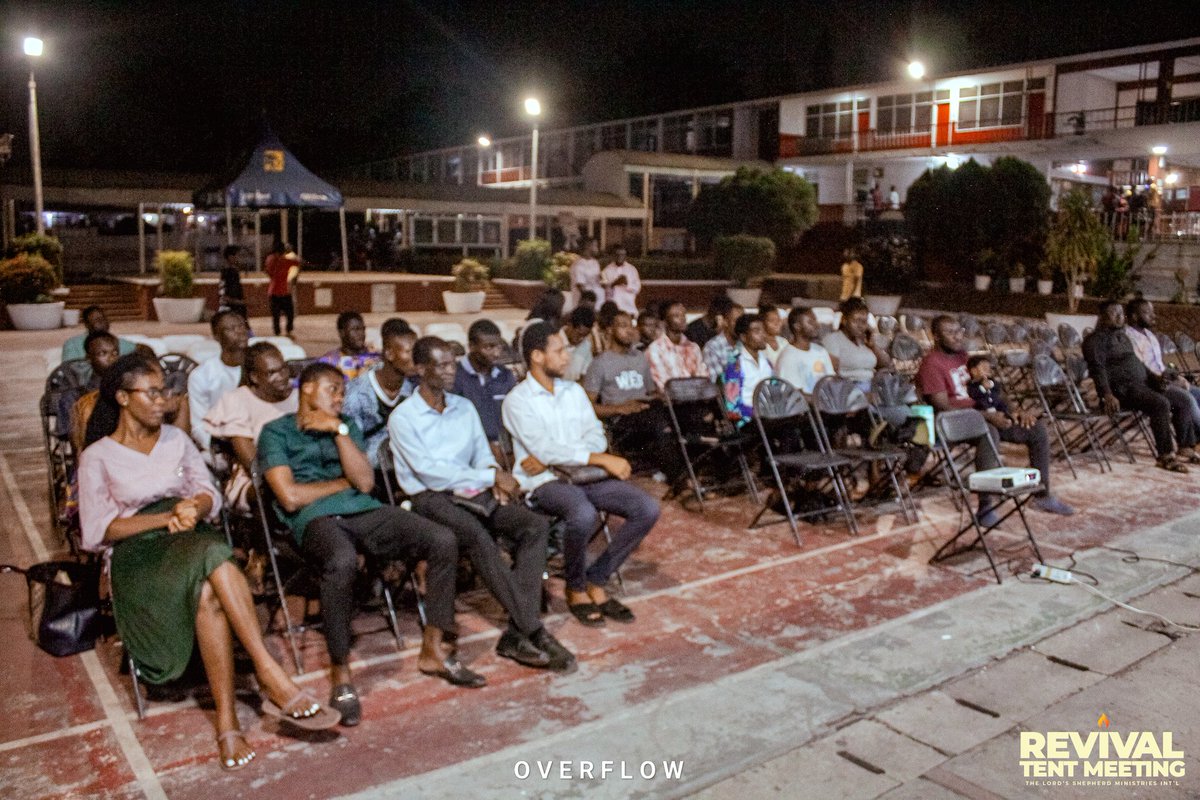 SHEPHERDITES's tweet photo. 📸 | REVIVAL TENT MEETING
Highlights of yesterday’s Sunday Service with God's Servant Joseph Asikoyaaba.
Join us this and every Sunday, 6PM at the Indece Dining Hall, KNUST
#TLS #HisHand https://t.co/OtFBHWWjo4