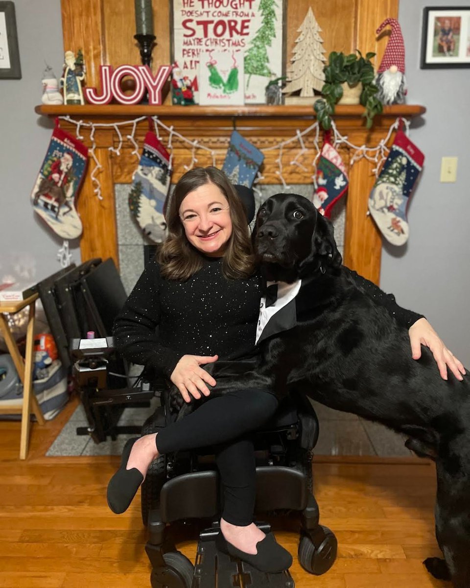 QuantumRehab's tweet photo. Yesterday may have been #DressYourPetDay but we think it's fun enough to do every day!
Here are a few of our brand ambassadors and their very stylish fuzzy friends!
#QuantumRehab #LifeatiLevel #BrandAmbassadorTeam #RollModels #Pets #DressedUpPets #Pet https://t.co/7He0JlAoWQ