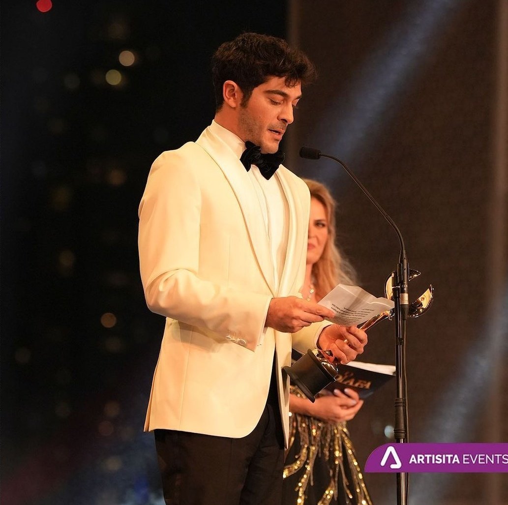 Sahsu_'s tweet photo. Te mereces todas los elogios 🫶🏼 #BurakDeniz https://t.co/YiHFLAZcg7